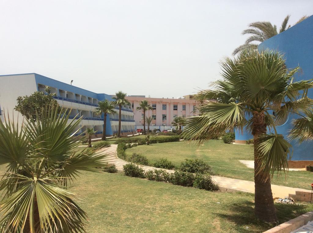 Noras Beach Hotel Port Said Esterno foto